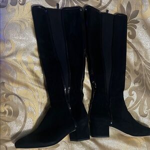 NWOT Donald Pliner Stretch Suade Knee-High Boots-Size 7 Black